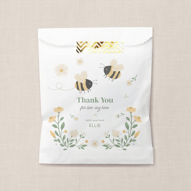 Bolsa De Papel Cumpleaños infantil de abejorro (Wildflower Flight 18x24" Party Welcome Sign)