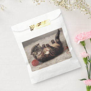 Bolsa De Papel Cuna de gato, un gato jugando con una bola de hilo