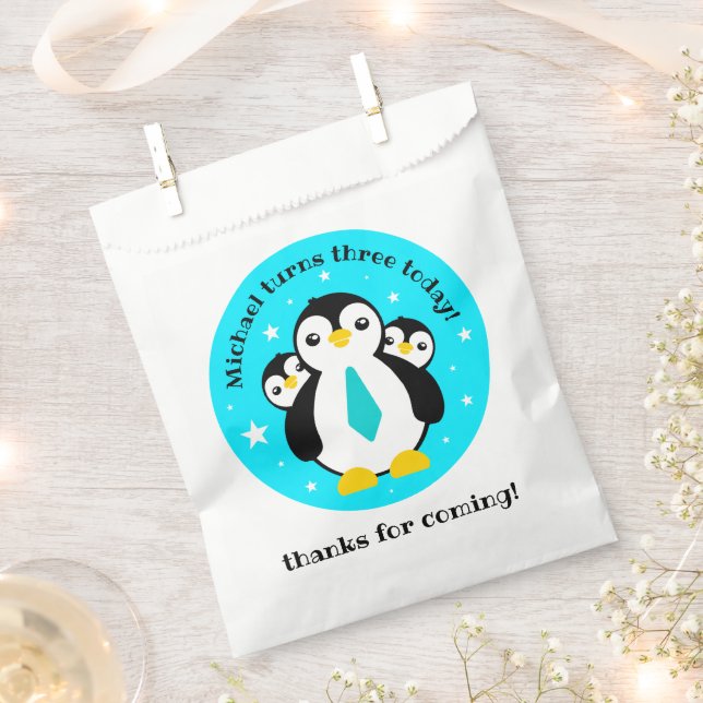 Bolsa De Papel Cute Feliz Cumpleaños Pingüinos Cuellos Azules (Cortado)