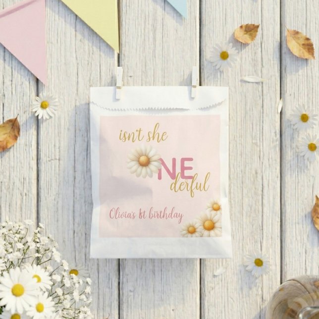 Bolsa De Papel Daisy 1st Birthday Isn't She ONEderful Pink Boho (Daisy 1st Birthday Isn't She ONEderful Pink Boho Favor Bag)