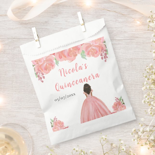 Bolsa De Papel Dark Skin Princess Pink Floral Quinceanera (Cortado)