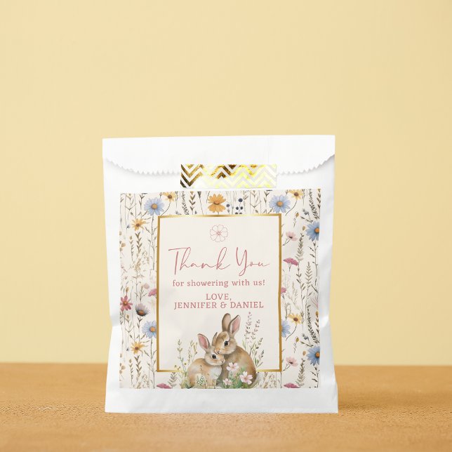 Bolsa De Papel Delicate Beige Bunny Meadow Baby Shower (Subido por el creador)