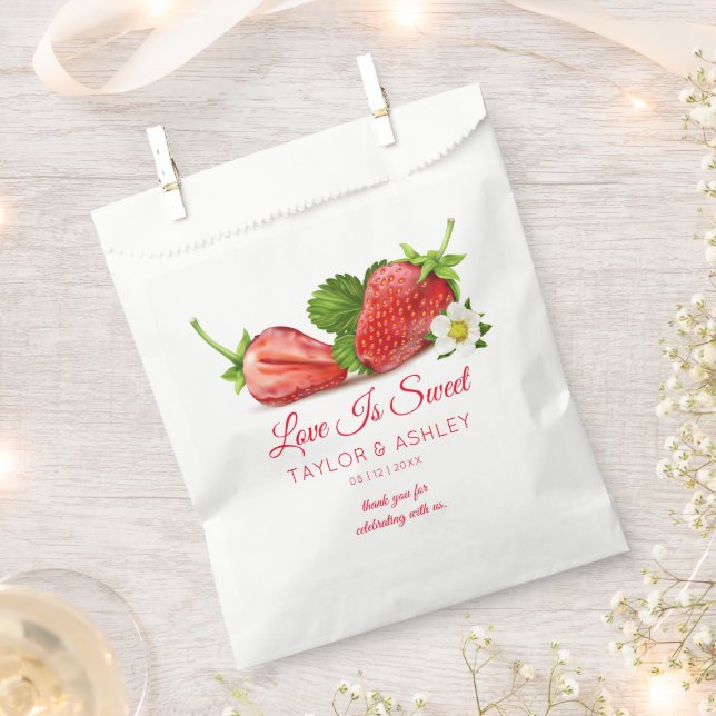 Bolsa De Papel El amor es fruta de fresa dulce (Cortado)