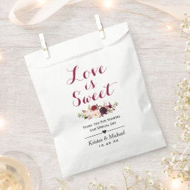 Bolsa De Papel El amor es un dulce favor de la boda floral borgoñ