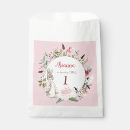 Bolsa De Papel El clásico Pedro Rosa de Conejo Cumpleaños Floral