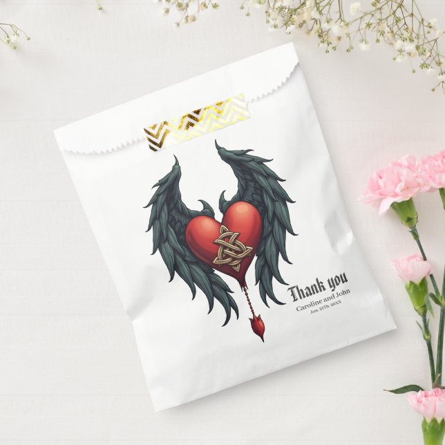 Bolsa De Papel Elegancia celta con corazón y alas. (Sellado)