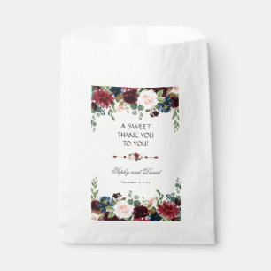 Bolsa De Papel Elegante Boda floral azul de la Marina Merlot grac