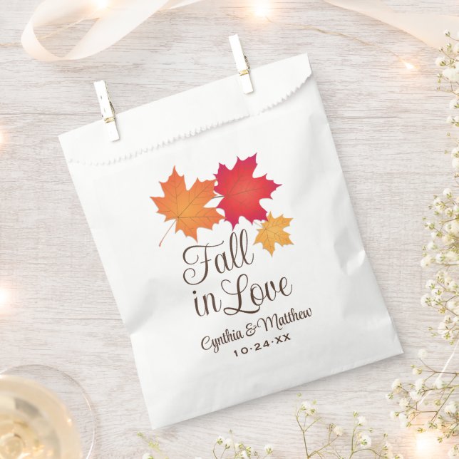 Bolsa De Papel Elegante caída en el amor otoño deja Boda (Cortado)