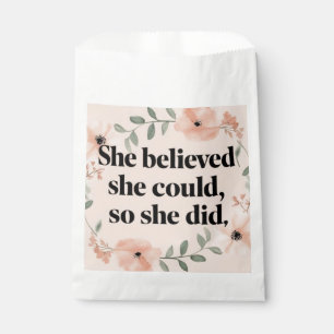 Bolsa De Papel Ella creía en flores silvestres minimalistas para