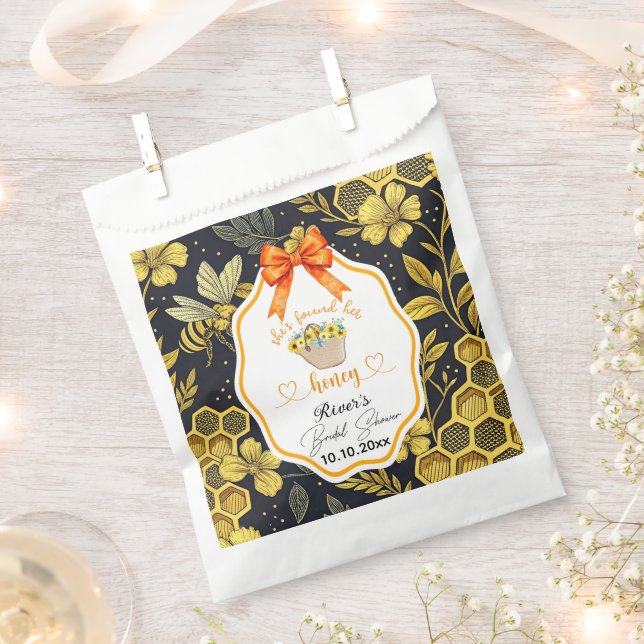 Bolsa De Papel Ella Encontró su Desayuno de Despedida de Soltera (Cortado)