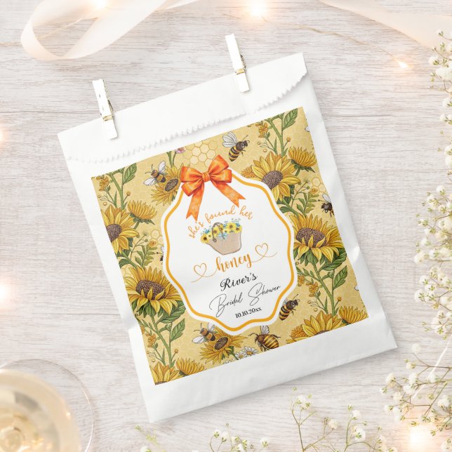 Bolsa De Papel Ella Encontró su Desayuno de Novia  (Cortado)