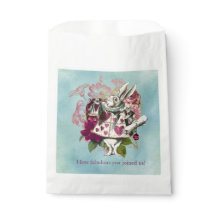 Fancy Wonderland White Rabbit Fiesta