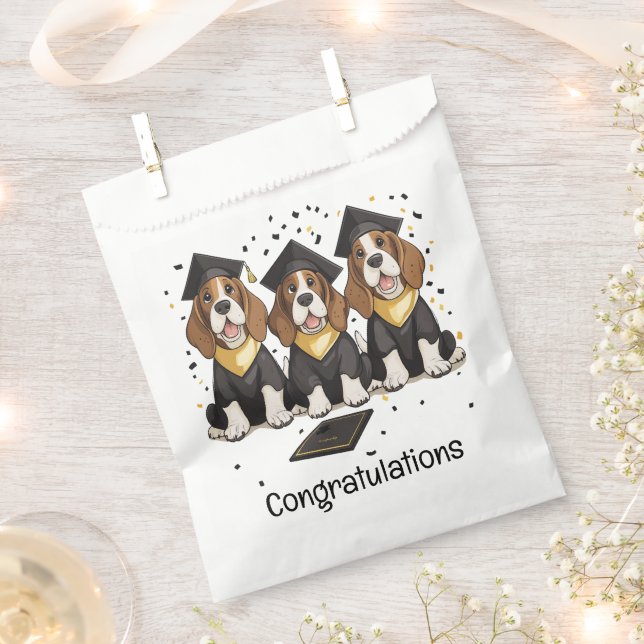 Bolsa De Papel Felicitaciones Graduación de perros hondos Basset (Cortado)