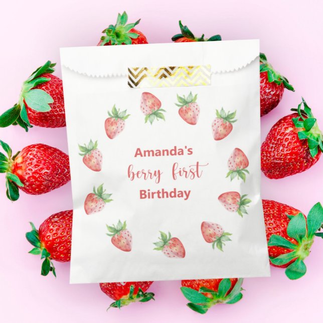 Bolsa De Papel Fiesta de cumpleaños de fresas con acuarela (Subido por el creador)