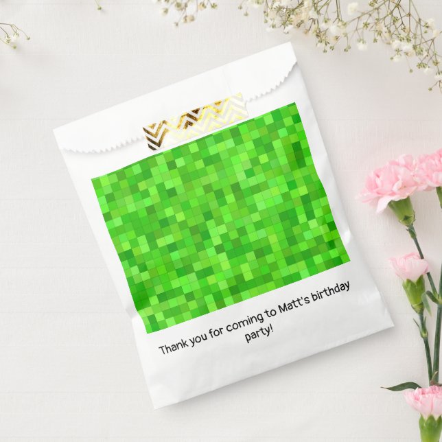 Bolsa De Papel Fiesta de cumpleaños de Green Pixels (Sellado)
