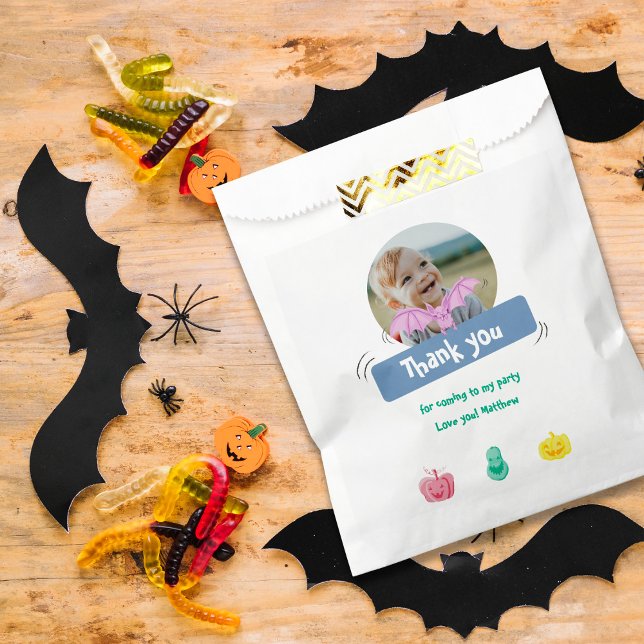 Bolsa De Papel fiesta de cumpleaños temática de Halloween gracias (Nice customizable paper bag to thank for the visit to the Halloween anniversary party. )