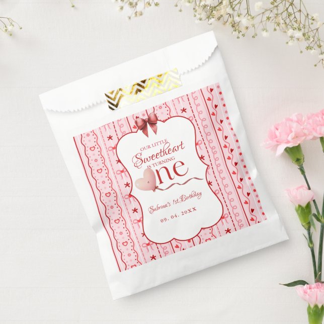 Bolsa De Papel First Birthday valentine baby birthday party (Sellado)