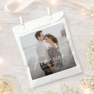 Bolsa De Papel Forever tiene un bonito anillo Photo Engagement Mo