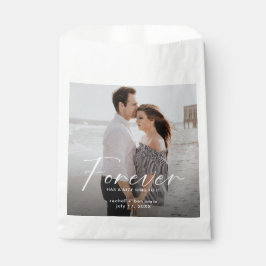 Bolsa De Papel Forever tiene un bonito anillo Photo Engagement Mo