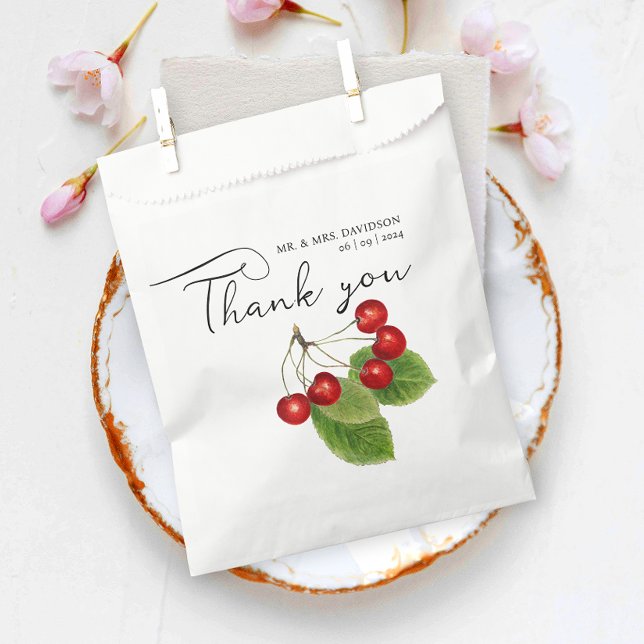 Bolsa De Papel Fresas Románticas De Moda Blanca Y Roja (Subido por el creador)