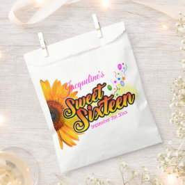 Bolsa De Papel Girasol y globos sobre dulce blanco Dieciséis