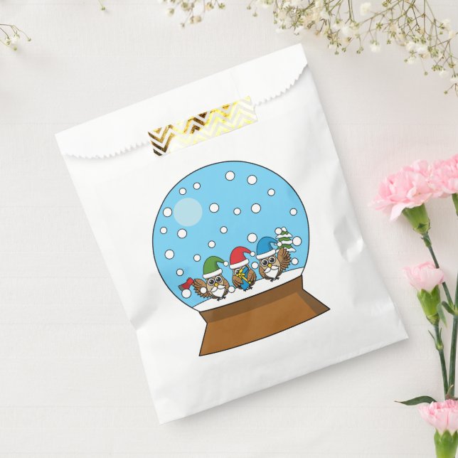 Bolsa De Papel Globe de nieve con tres búhos de gnomo (Sellado)