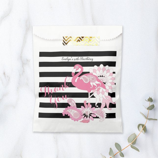 Bolsa De Papel Gracias Flamingo rosa de franja blanca y negra (Subido por el creador)