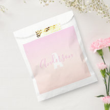 Gradiente de melocotón y rosa claro con nombre y m