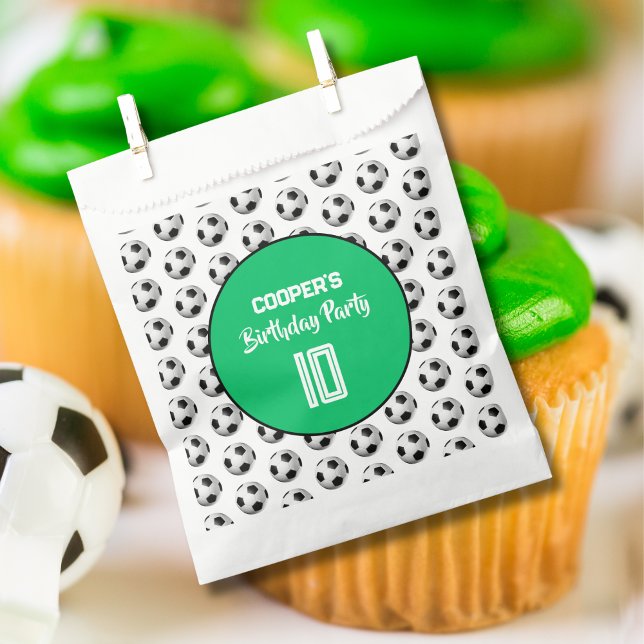 Bolsa De Papel Green Boy Soccer Birthday Party (Subido por el creador)
