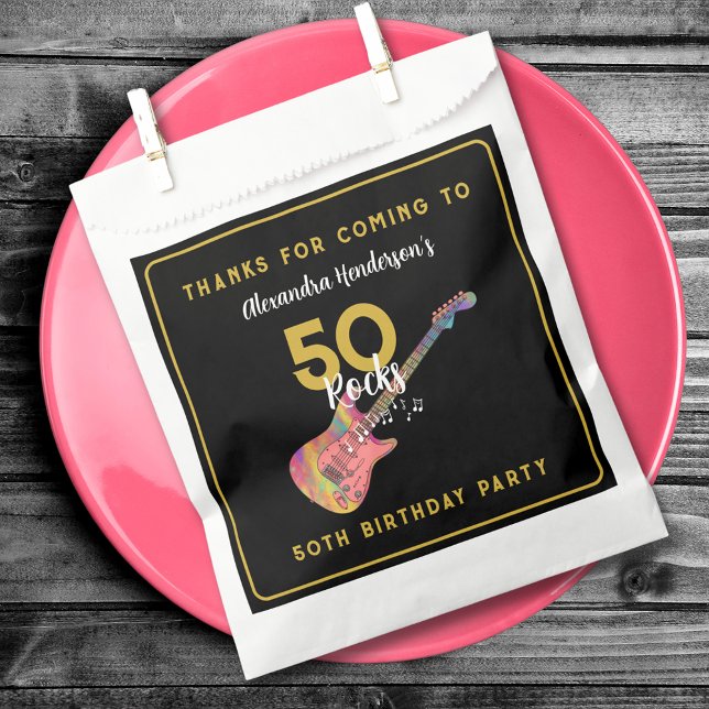 Bolsa De Papel Guitarra rosa personalizada 50 cumpleaños gracias (50 Rocks cool pink guitar black and gold custom 50th birthday party thank you favor bag)