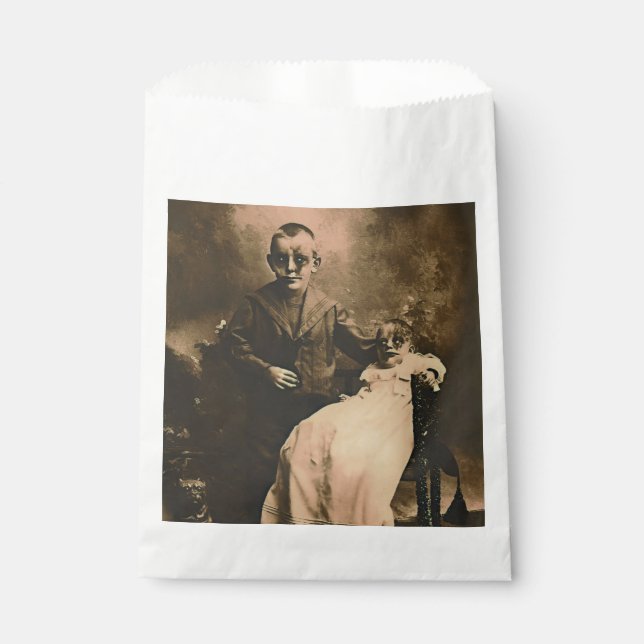 Bolsa De Papel Hermanos Zombie (Anverso)