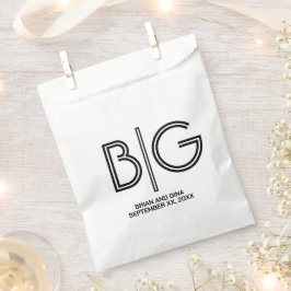 Bolsa De Papel Iniciales Grandes en Blanco y Negro