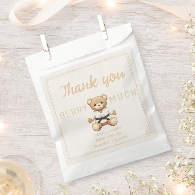 Bolsa De Papel Judo Black Belt Bear Baby Shower Collection (Cortado)