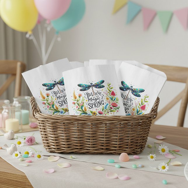 Bolsa De Papel La magia de las flores de primavera (Subido por el creador)