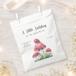Bolsa De Papel La mariquita acuarela está en camino. Regalo de ba