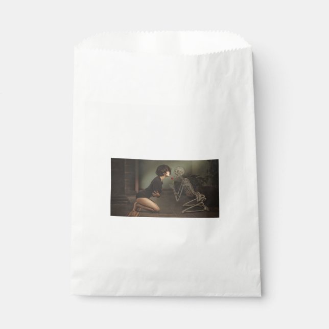 Bolsa De Papel La muerte y la joven mujer (Anverso)