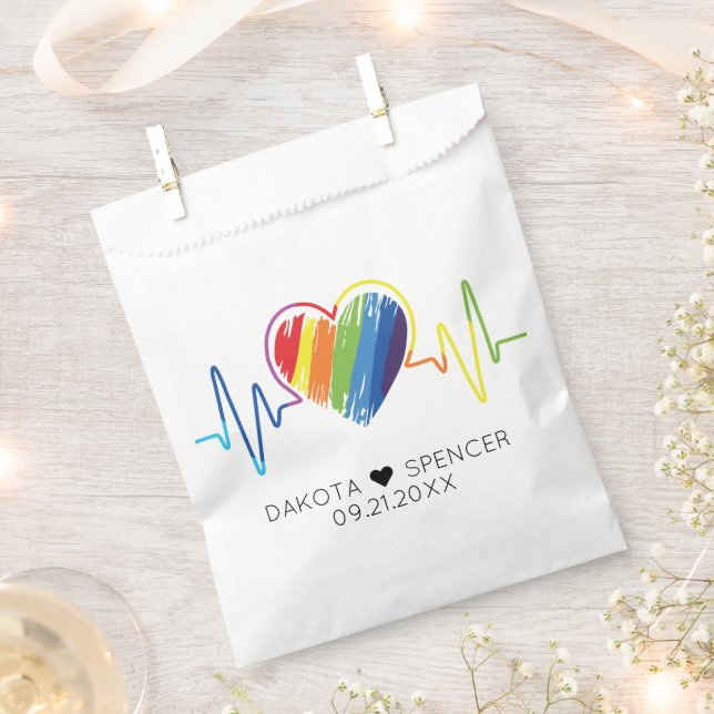 Bolsa De Papel Latido del Arcoiris | Resumen Scribble Heart LGBQ (Cortado)