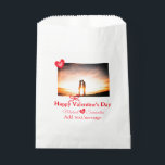 Bolsa De Papel lazo rojo día de San Valentín agregar foto nombre<br><div class="desc">diseño</div>