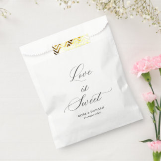 Bolsa De Papel Love is sweet black script wedding
