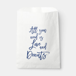 Bolsa De Papel Mano de moda Leída Todo lo que necesitas es amor y