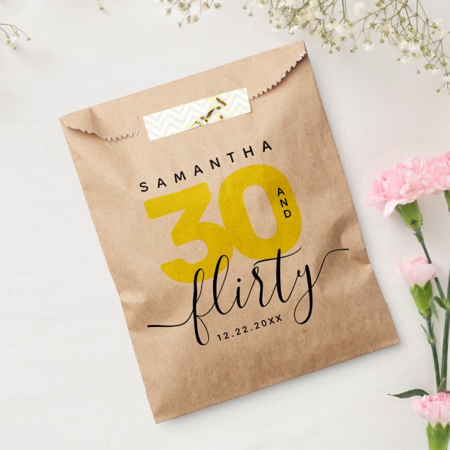 Bolsa De Papel Moderna Girly Brillante Amarillo 30 y Flirty (Sellado)