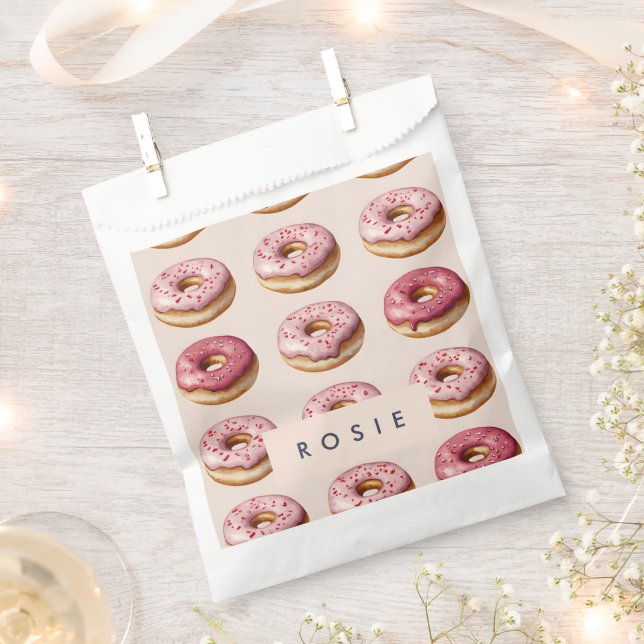 Bolsa De Papel Monograma Patrón de donut rosado personalizado (Cortado)