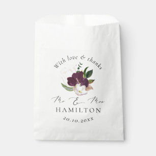 Bolsa De Papel Morado Moody Blooms Boda de caligrafía gótica