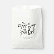 Nada elegante, solo amor, boda informal