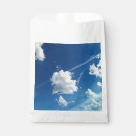 Bolsa De Papel Nubes, en la luz