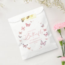 Nuestra fiesta de cumpleaños rosa suave de maripos
