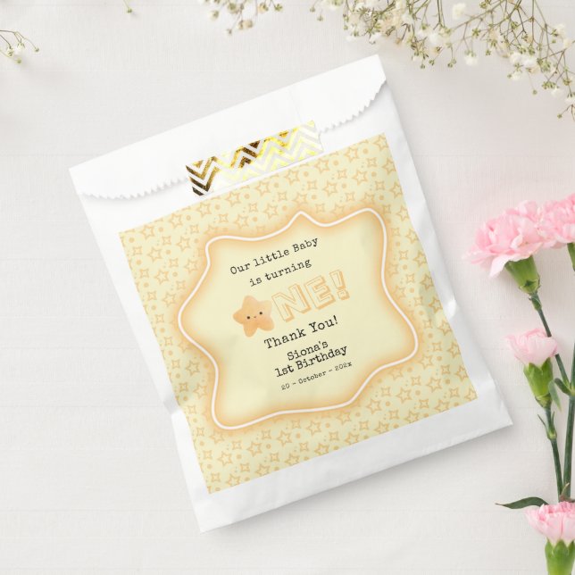 Bolsa De Papel Nuestro bebé cumple un lindo cumpleaños (Sellado)