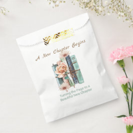Bolsa De Papel Nuevo capítulo comienza pila de libros floral