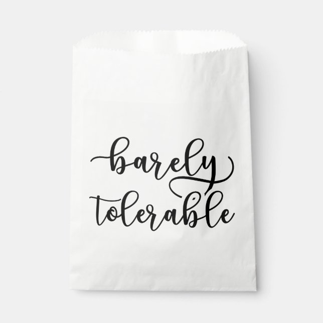 Bolsa De Papel Orgullo Y Prejuicio - Apenas Tolerable (Anverso)