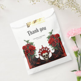 Bolsa De Papel Oscuridad real, corazón gótico y cráneo.